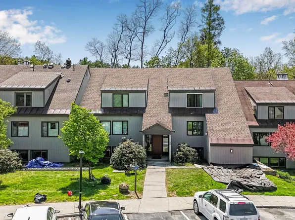 307 Brook Hollow, Hanover, NH 03755