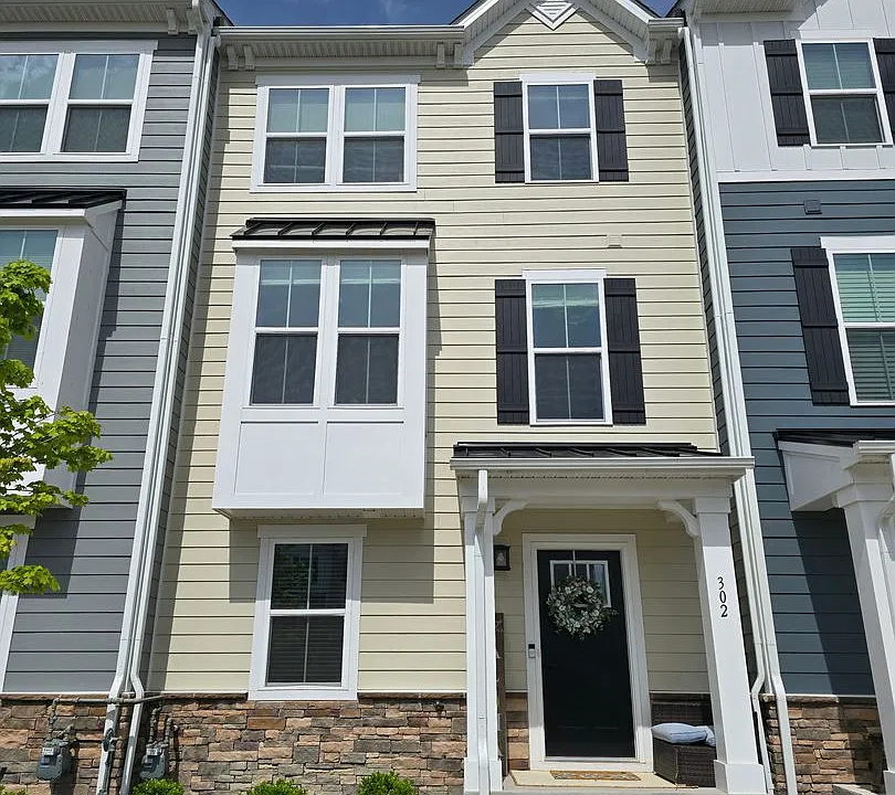 302 Fost Blvd