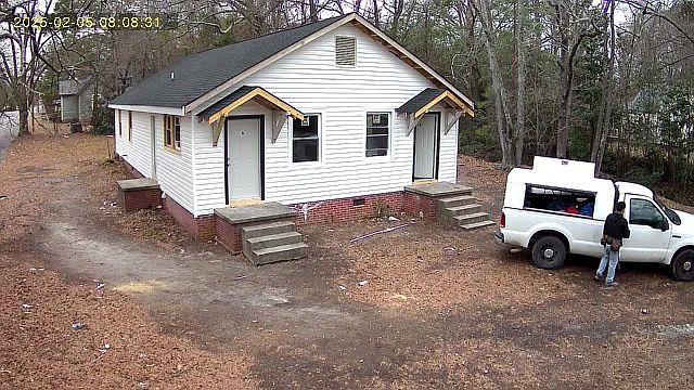 Duplex available for lease