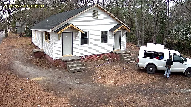 Duplex available for lease