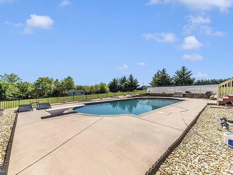17010 Bivens Ln — Photo 23