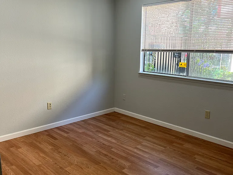 2317 N St #2 — Photo 6