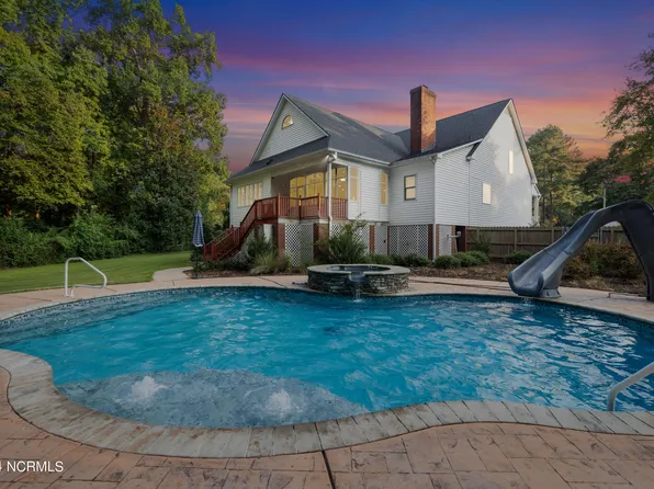 2208 Darien Place, Wilson, NC 27896