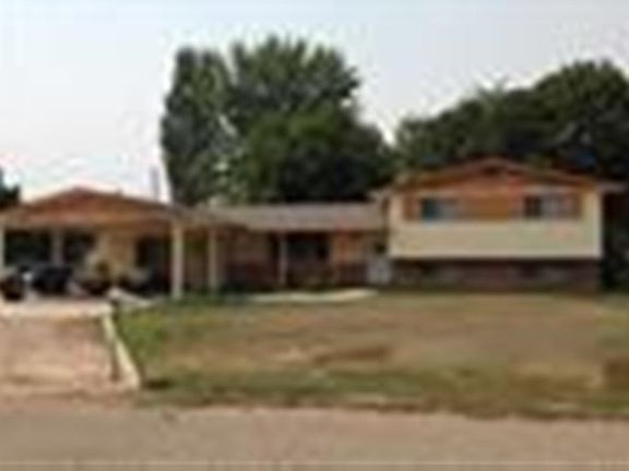 2nd image of 2495 Mountain View Dr