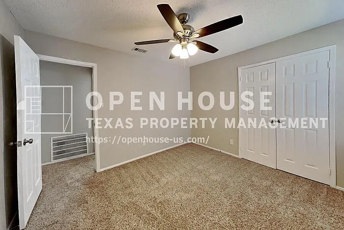 425 Kent Dr — Photo 13
