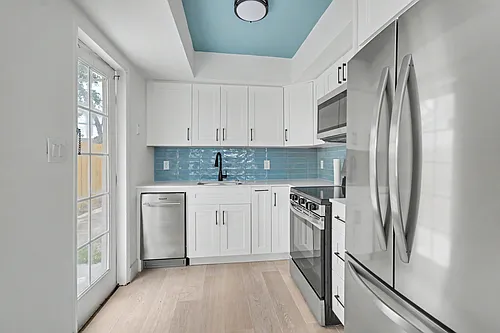 411B NE 57th Ct Photo 1