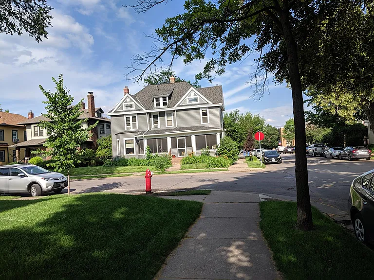 3255 Holmes Ave S #1 — Photo 12