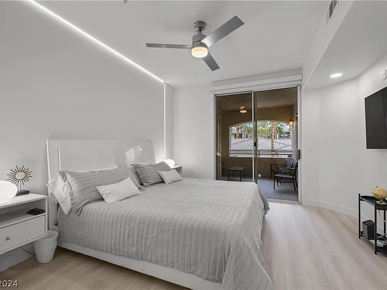 7107 S Durango Dr #203 — Photo 10