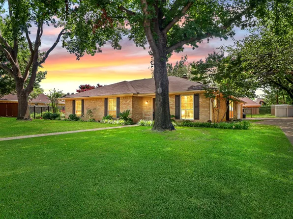 3610 Dalton Dr, Corinth, TX 76208