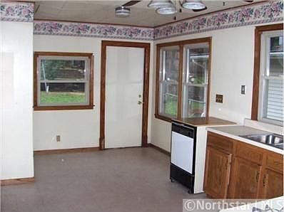 4th image of 1263 Ross Ave