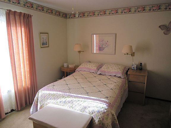 5th image of 1241 S Williams St APT 4