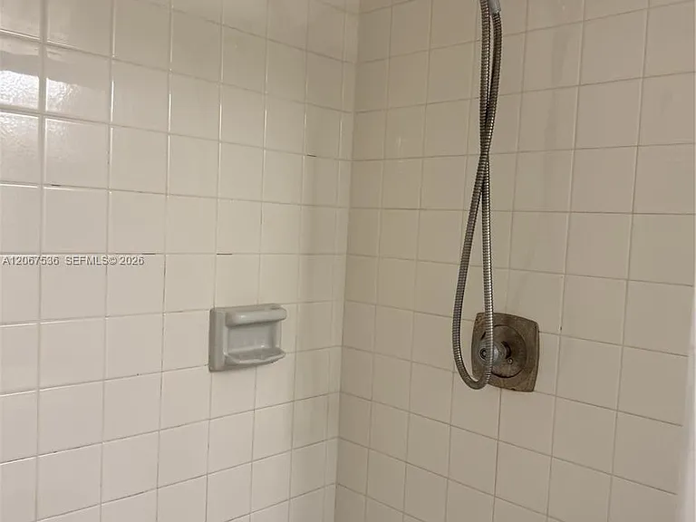 16141 Blatt Blvd #408 — Photo 35
