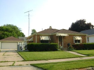 2003 26th St, Kenosha, WI 53140