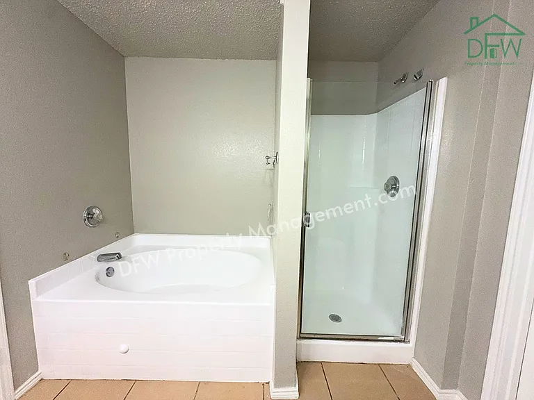 3952 Golden Horn Ln — Photo 12
