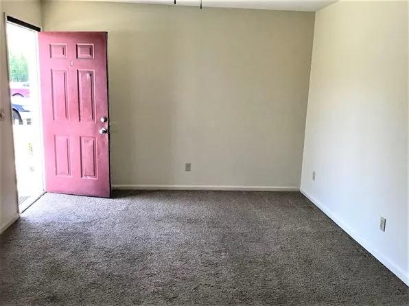 124 Calvin Ct, West Columbia, SC 29170