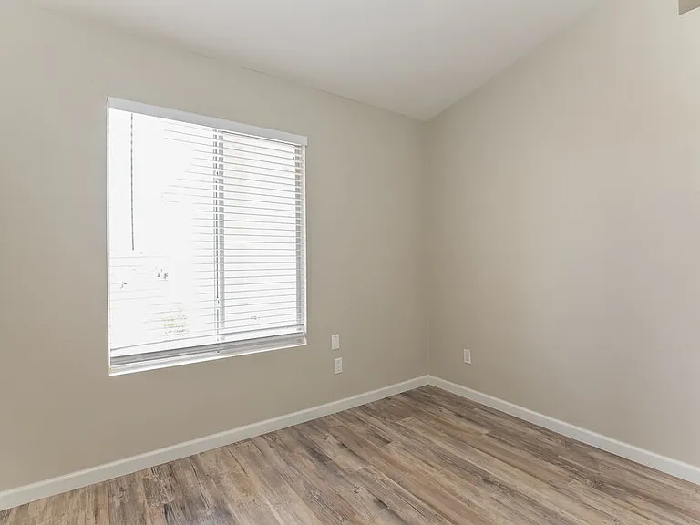 420 Pumpkin Way — Photo 11