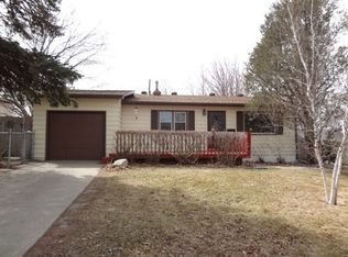 1001 S Edward Dr, Sioux Falls, SD 57103