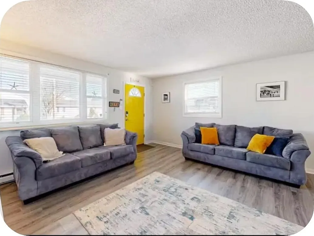 317 Sunset Dr - 317A Sunset Dr — Photo 4