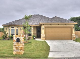 15711 Dell Ln, Selma, TX 78154