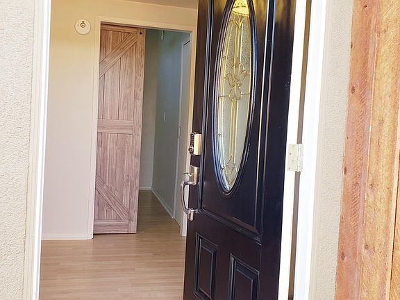 4th image of 17857 E Clovermead St
