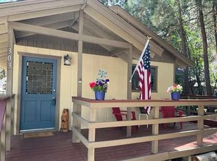 303 Maple Ln, Sugarloaf, CA 92386