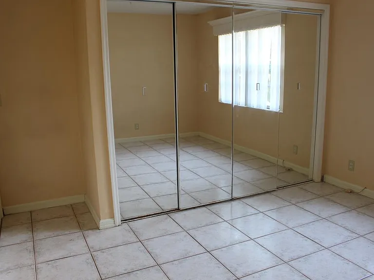 1103 N Bracewell Dr — Photo 12