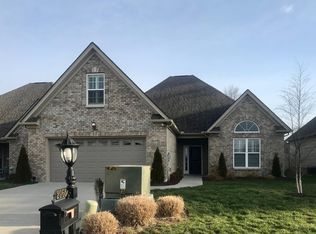 2068 Belleau Village Ln #27, Chattanooga, TN 37421