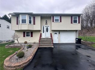 131 Marly Dr, Syracuse, NY