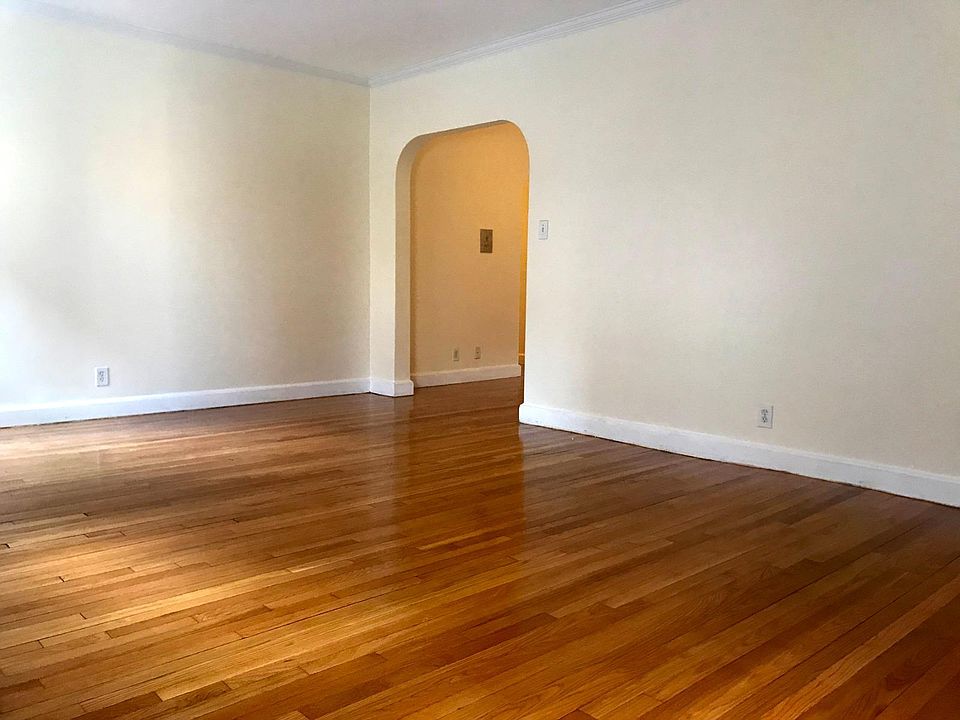 1st image of 24 Fairbanks St #C3