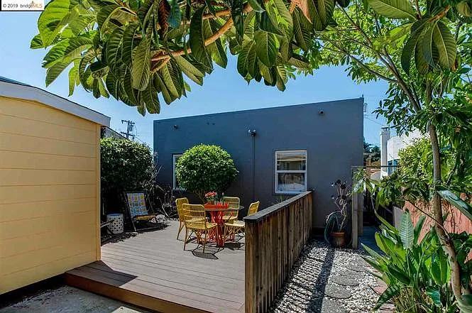 843 Ramona Ave — Photo 7