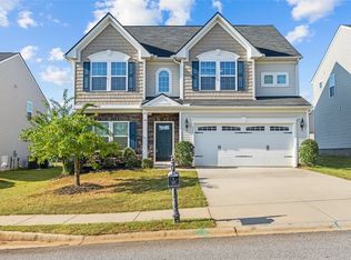 111 Sandusky Ln, Simpsonville, SC 29680