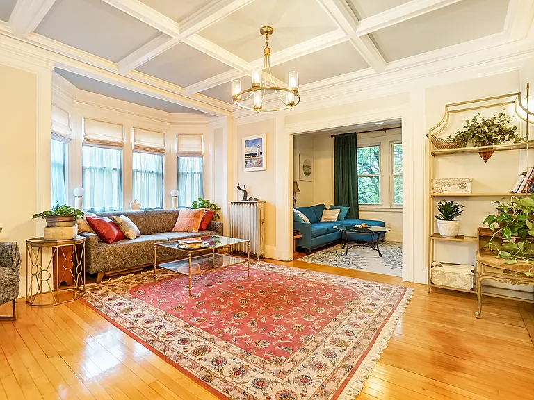569 Franklin St #6 — Photo 21