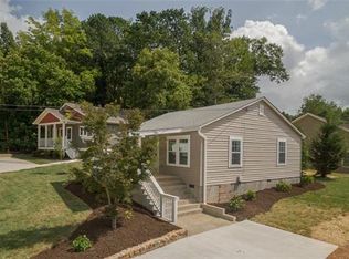 503 Pearl View Dr, Black Mountain, NC 28711