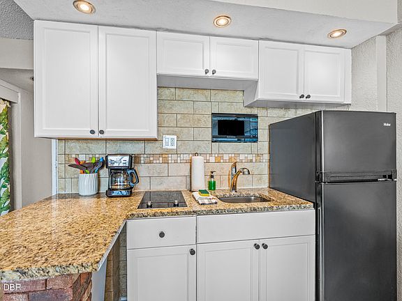 3rd image of 2301 S Atlantic Ave #434