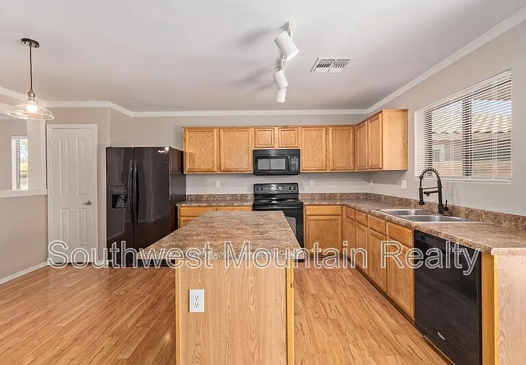 44856 W Paitilla Ln — Photo 12