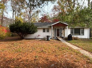 10 Isleib Rd, Marlborough, CT 06447