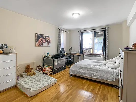 Rented by Brown Harris Stevens | media 4