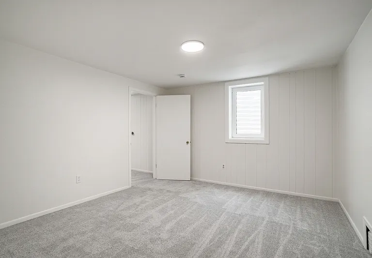 3991 S Hillcrest Dr — Photo 31