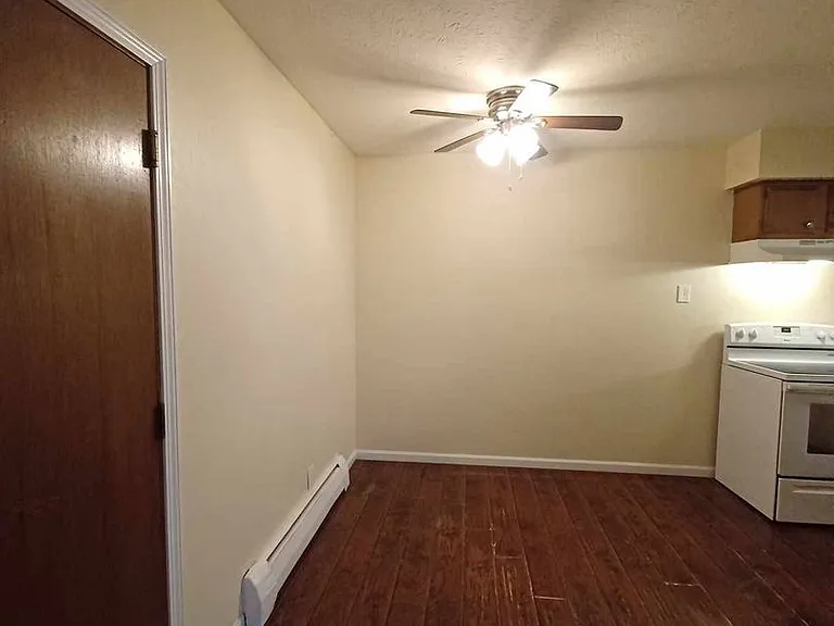 3124 Meriday Ln — Photo 3