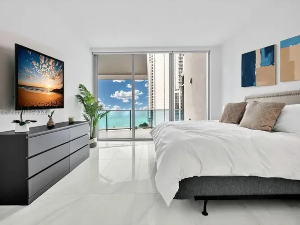 17550 Collins Ave #1003, North Miami Beach, FL 33160