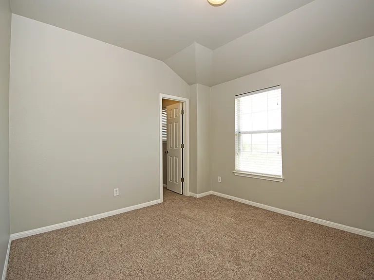 6800 Cromarty Ln — Photo 28