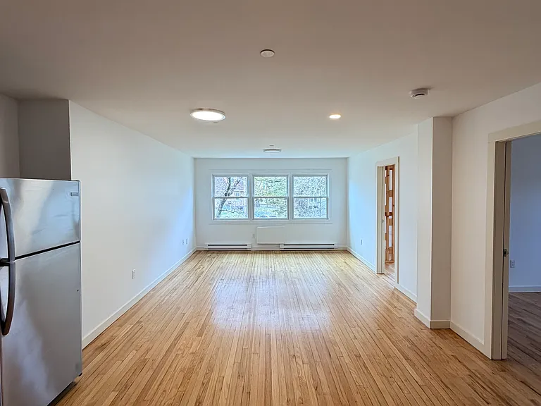 35 Springside Ave #2B — Photo 11