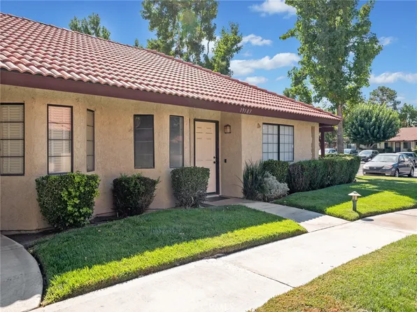 19183 Elm Dr, Apple Valley, CA 92308