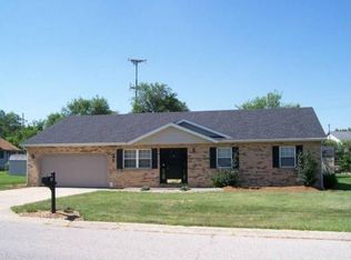 49 Paulette Dr, Swansea, IL 62226