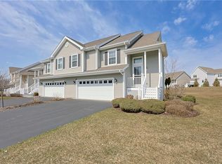 39 Streamview Dr #39, Cumberland, RI 02864