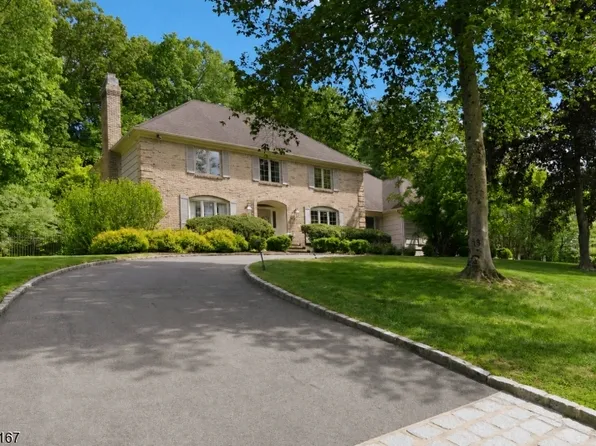31 Laura Ln, Morris Twp., NJ 07960