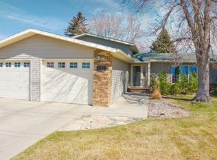 1106 18th St W, Williston, ND 58801