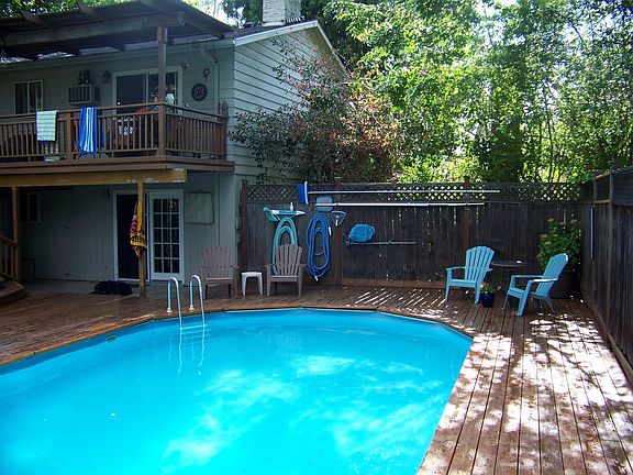 Back of the house looking SW