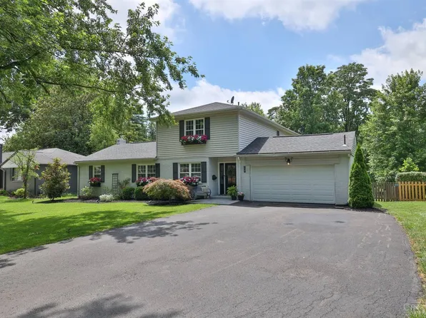 7547 Miami Ave, Cincinnati, OH 45243