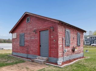 316 Wennenberg Shore Dr, Shell Lake, WI 54871